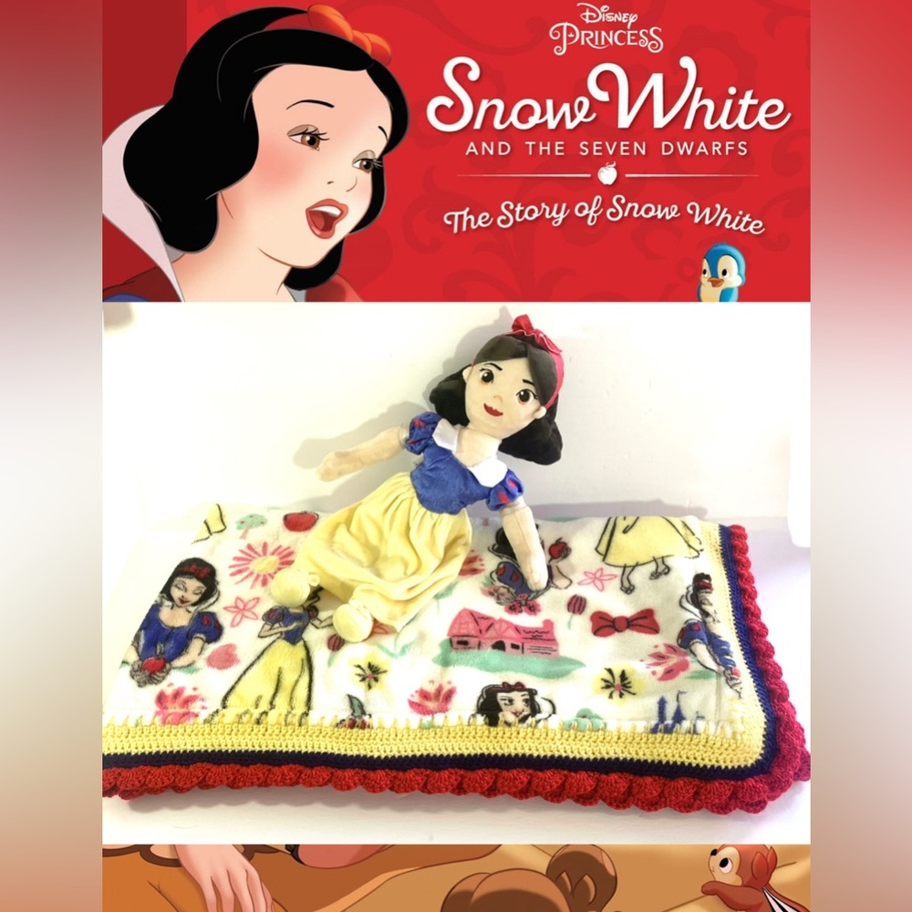 Disney Snow White Crochet Baby/Youth Blanket and Plush Gift Set